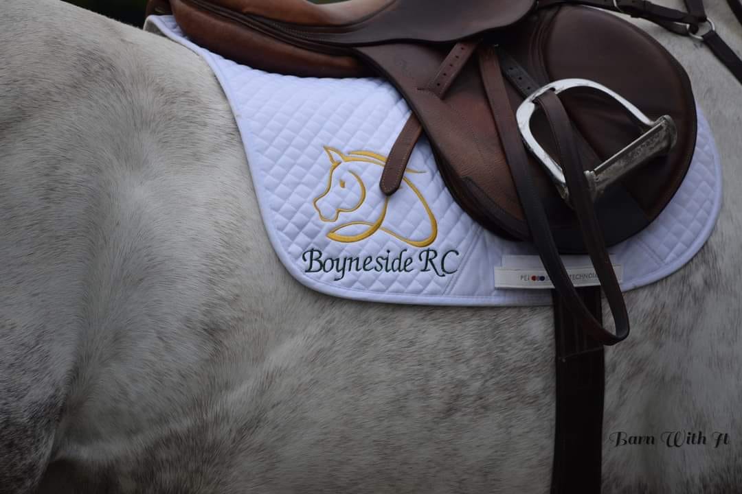 Dressage Size White Saddlepad